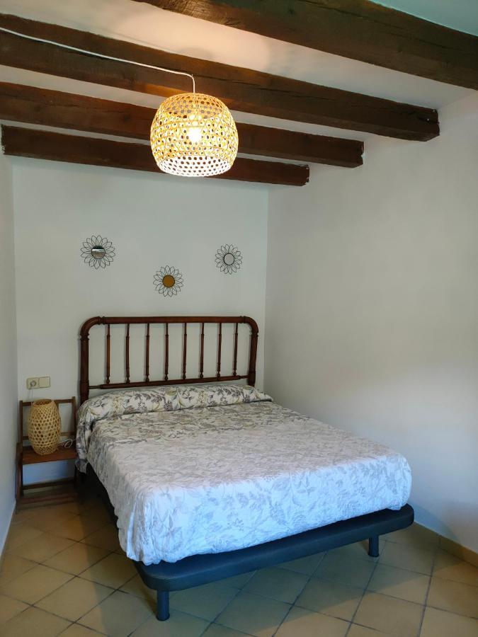 Lo Raconet Apartment Sant Llorenc de Montgai Bagian luar foto